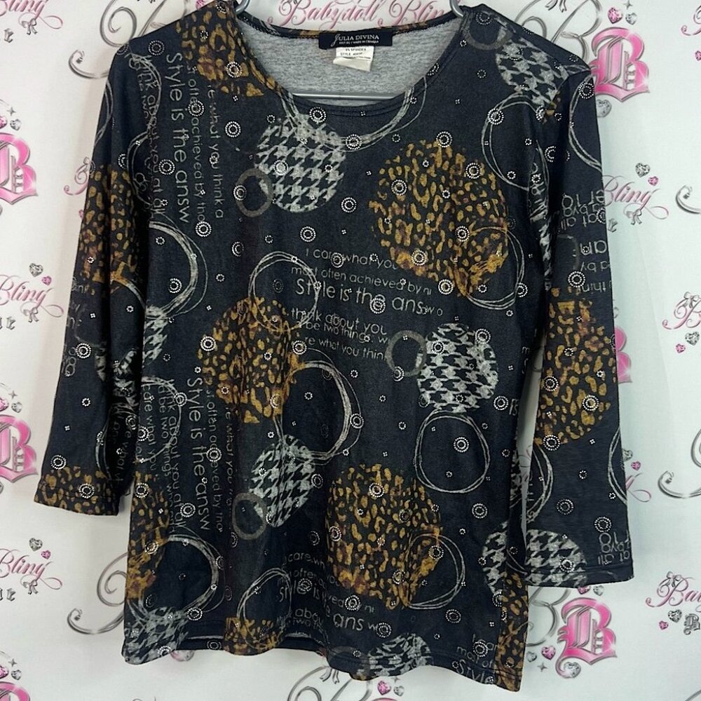 Julia divina long sleeve shirt Black and Gold Graphic Blouse writing